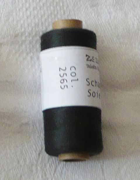 No. 2565 Schappe Silk 10 gramm